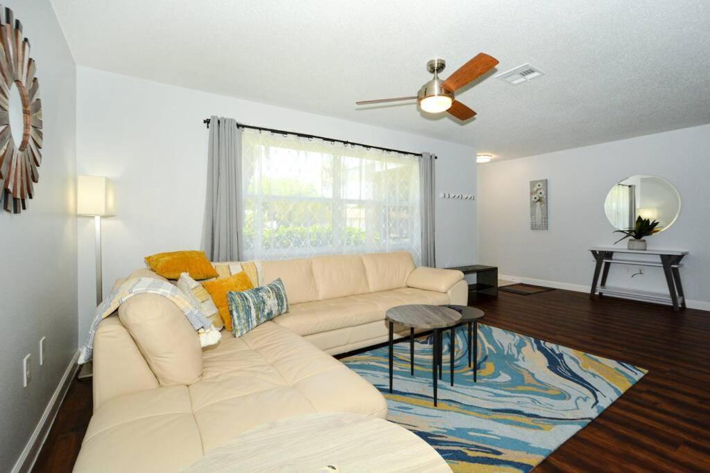 Cozy, Fido-Friendly Pool Home Just 4 Miles To The Beach! Venice Eksteriør bilde