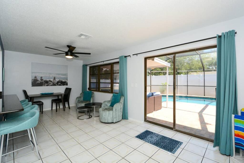 Cozy, Fido-Friendly Pool Home Just 4 Miles To The Beach! Venice Eksteriør bilde