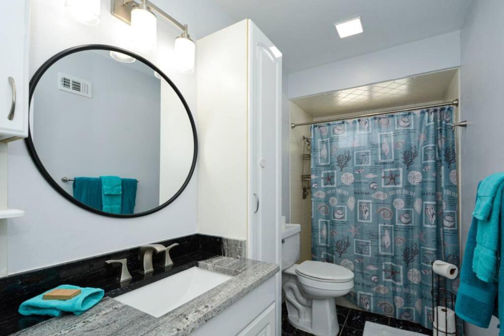 Cozy, Fido-Friendly Pool Home Just 4 Miles To The Beach! Venice Eksteriør bilde