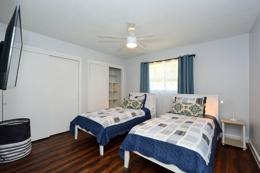 Cozy, Fido-Friendly Pool Home Just 4 Miles To The Beach! Venice Eksteriør bilde